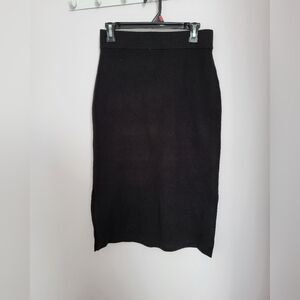 NWT Joe Fresh Knit Classic Black Pencil Skirt sz M